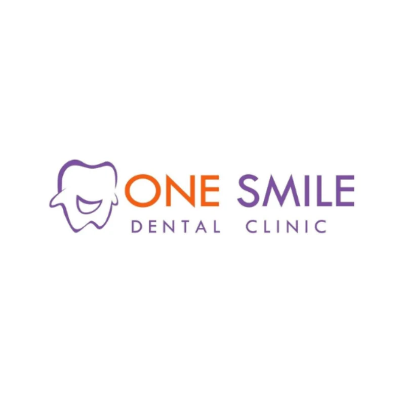 โลโก้One Smile Dental Clinic