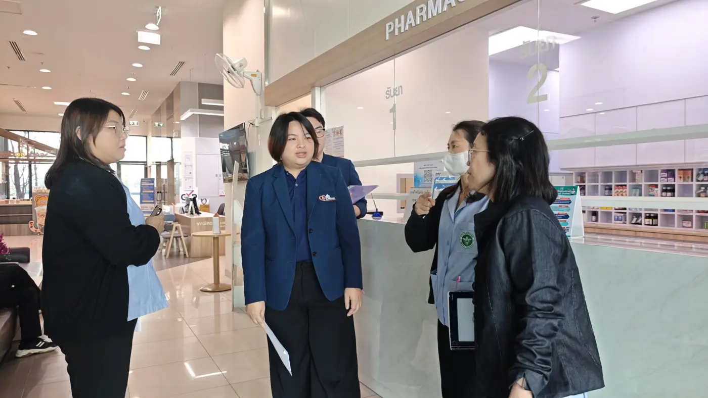 ต้อนรับคณะผู้ตรวจประเมินมาตรฐานการให้บริการของสถานพยาบาล ประจำปี 2569 — ภาพที่ 16