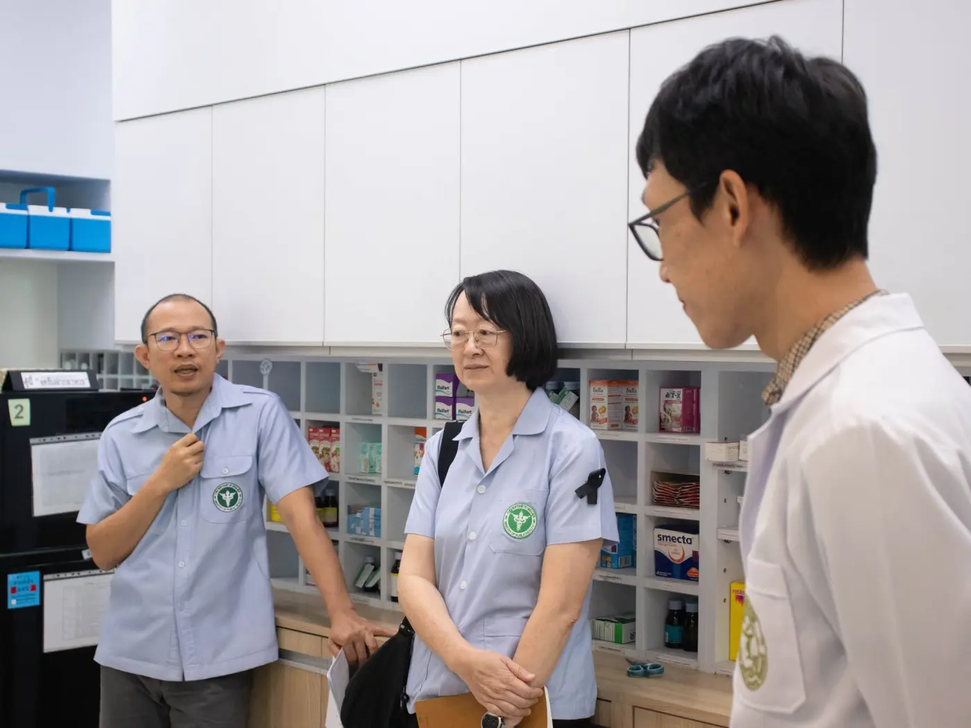ต้อนรับคณะผู้ตรวจประเมินมาตรฐานการให้บริการของสถานพยาบาล ประจำปี 2569 — ภาพที่ 17